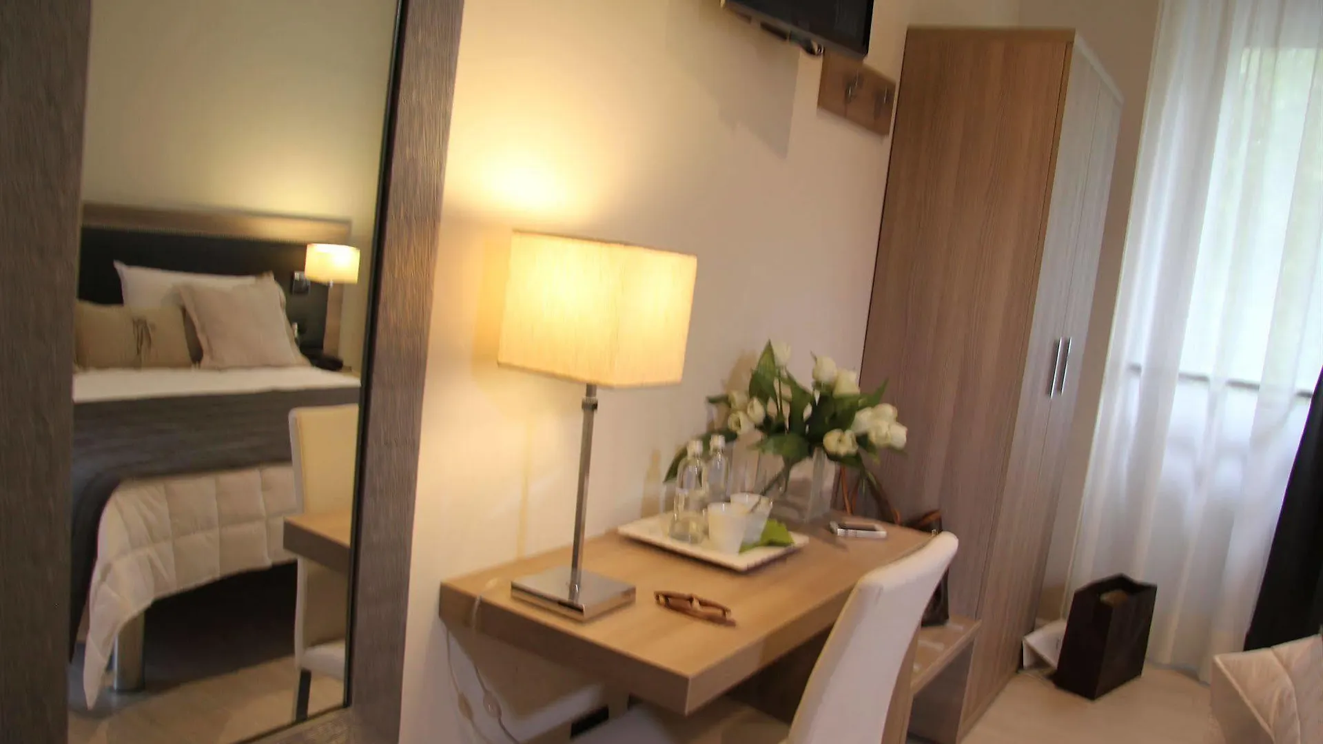 Hotel Zara Milano 3*, Μιλάνο Ιταλία